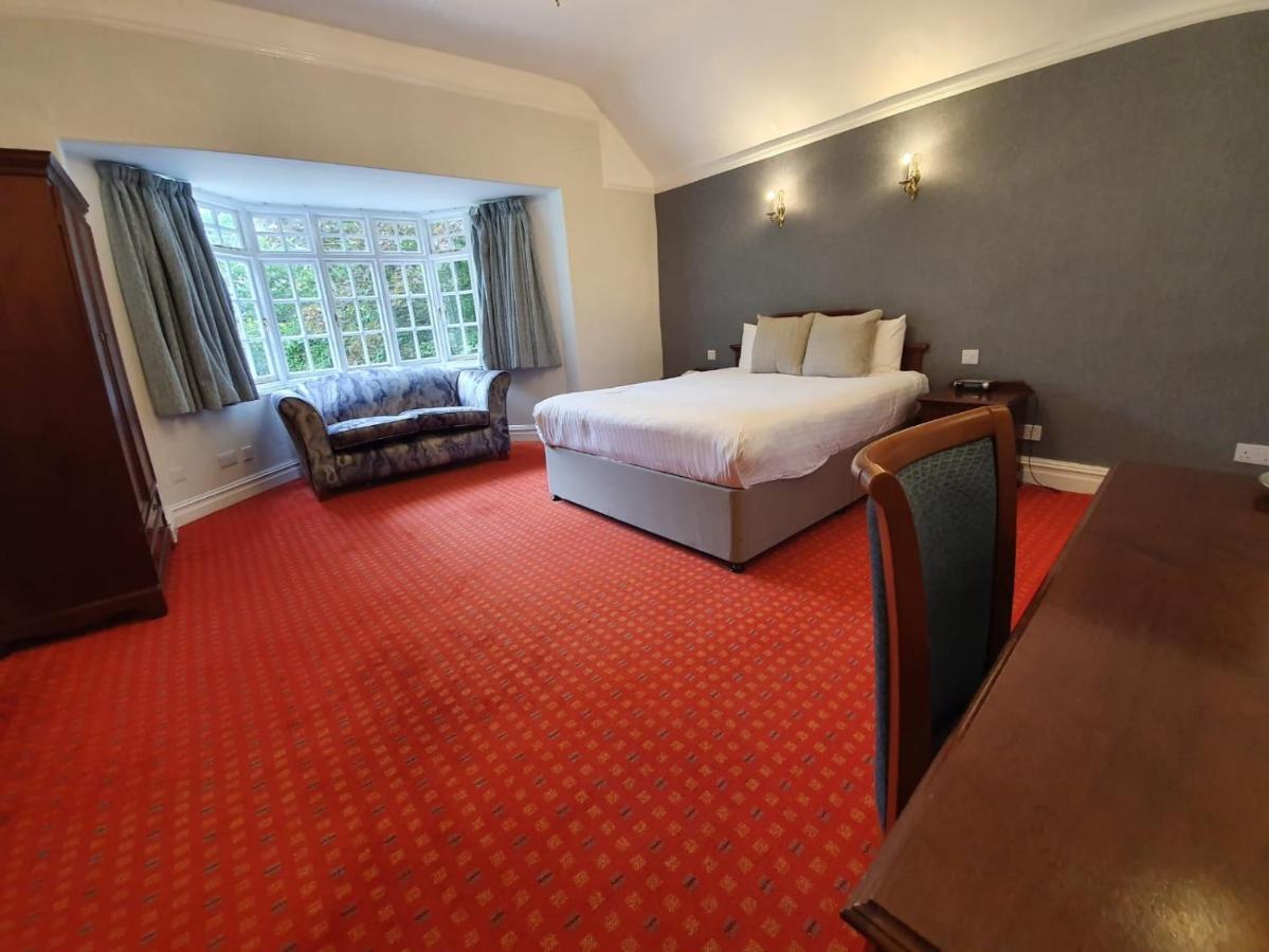 Best Western Moore Place Hotel Милтън Кейнс Екстериор снимка